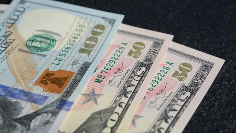 سعر صرف الدولار في السوق السوداء في 7 نيسان