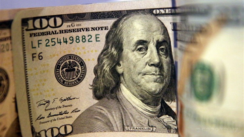 سعر صرف الدولار في السوق السوداء في 12 نيسان