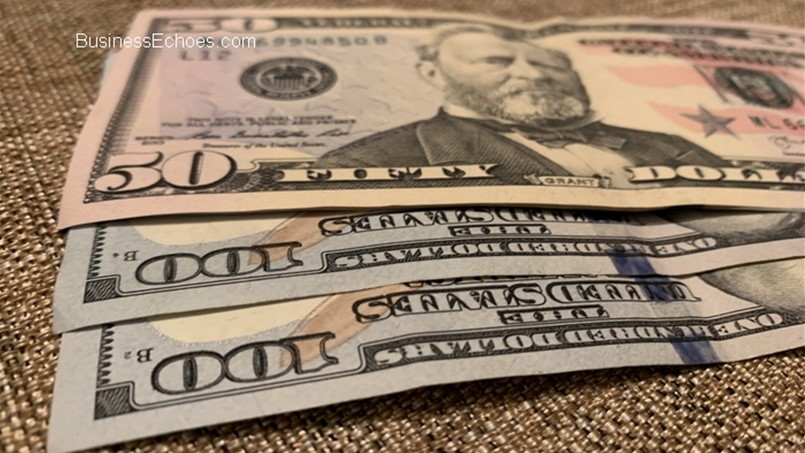 سعر صرف الدولار في السوق السوداء في 23 نيسان