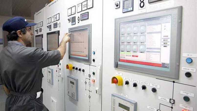 المالية توقّع اعتمادات شراء الفيول لكهرباء لبنان