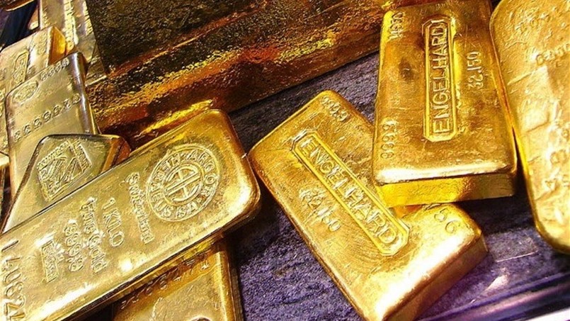أسعار الذهب أدنى من 1800 دولار