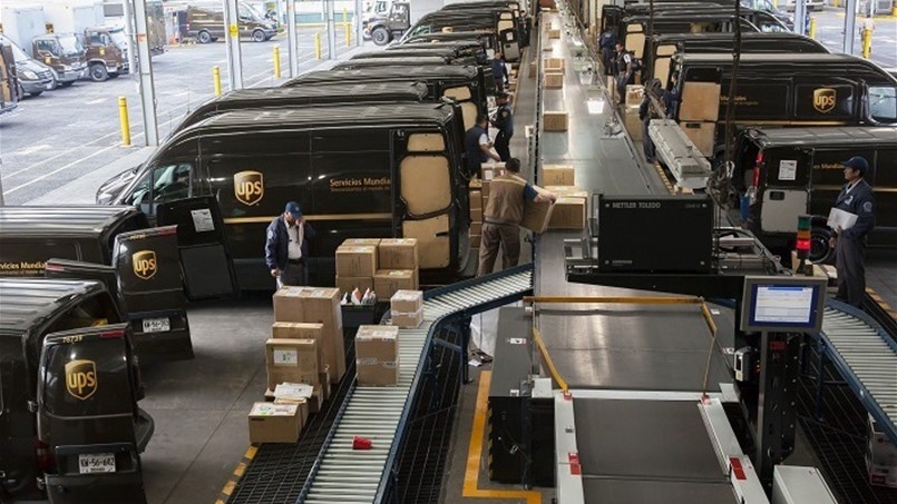 أكبر شركات البريد السريع في العالم