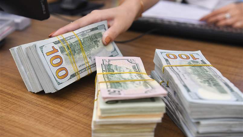 سعر صرف الدولار في السوق السوداء في 25 كانون الثاني