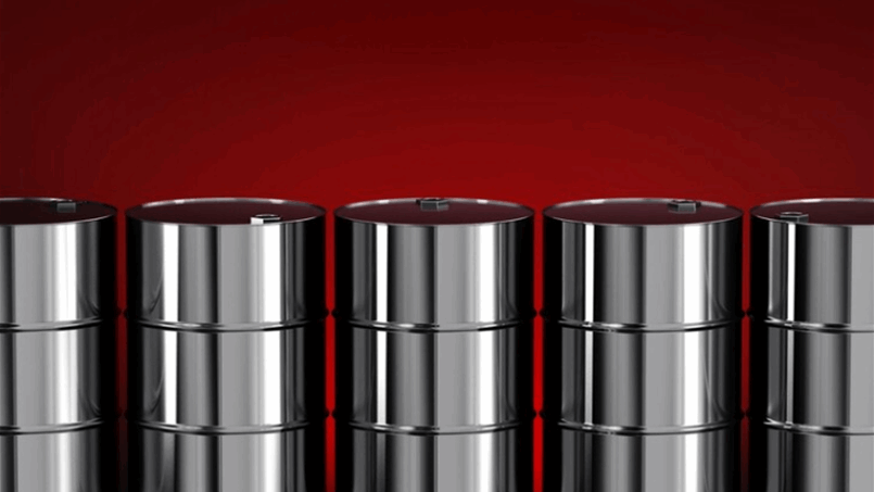 أسعار النفط تنخفض مع تقييم التوترات في الشرق الأوسط