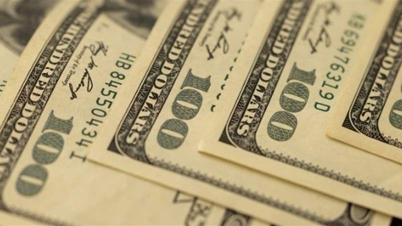 سعر صرف الدولار في السوق السوداء في 8 نيسان
