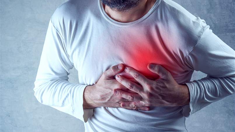  6 عوامل ترفع خطر الإصابة بأزمة قلبية