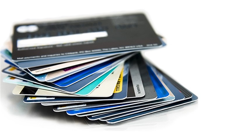 عدد بطاقات الدفع المصرفية في تزايد