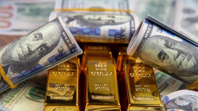 سيناريو خطير يُهدد الدولار ويُطلق الذهب نحو 3700 دولار