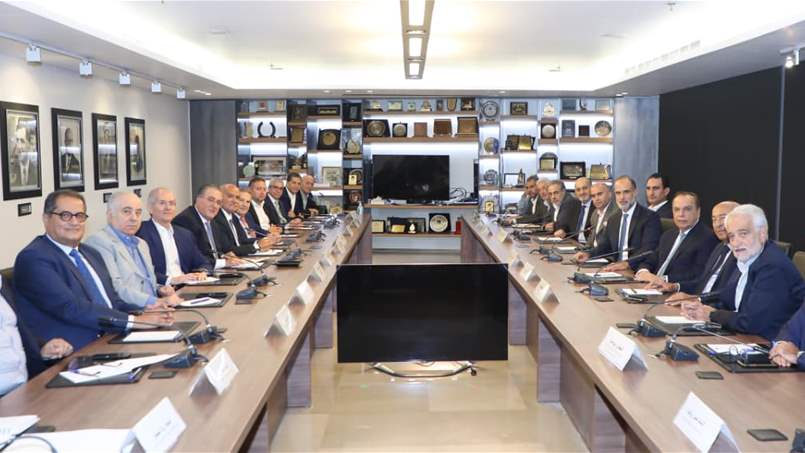 الهيئات الاقتصادية تبحث مع وزير الأشغال العامة والنقل قضايا أساسية  