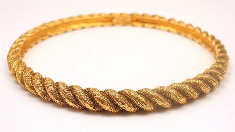 أسعار الذهب خلال تداولات صباح الجمعة