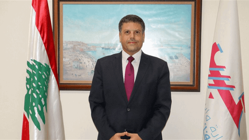 مرحلة مختلفة.. النفّي يُطلق مسيرة العمل الجديدة في مرفأ بيروت