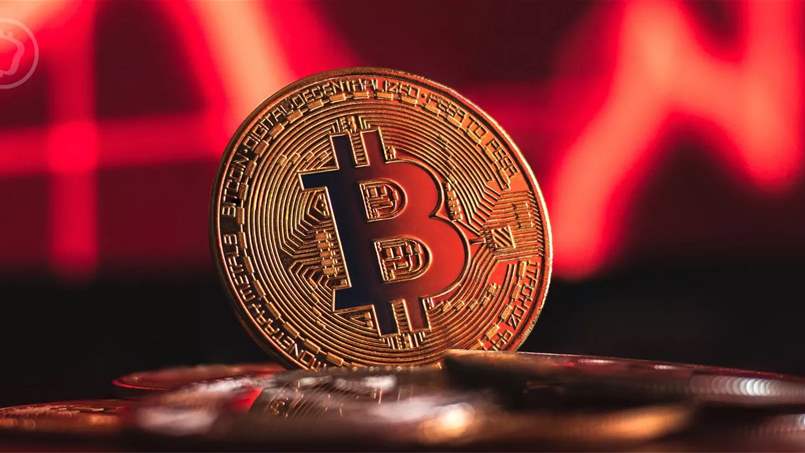 البيتكوين تمحو صعود 2025 بالكامل