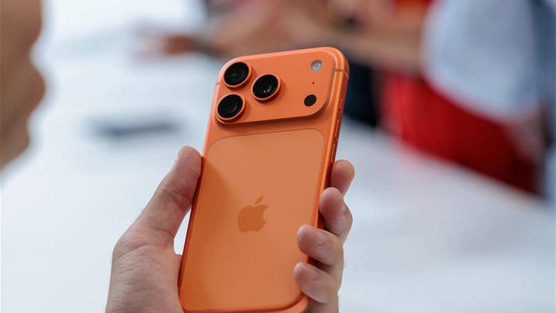 هل يعود عرش الهواتف الذكية إلى صاحبه الأصلي؟