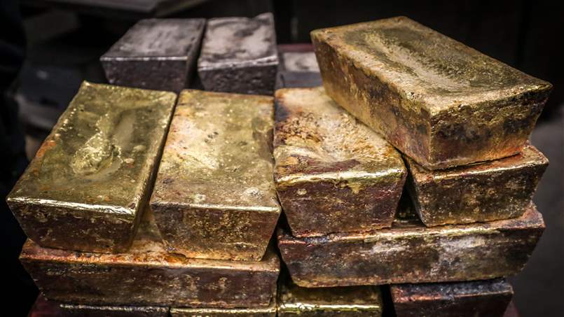 أسعار الذهب والفضة تُسجل قفزات كبيرة