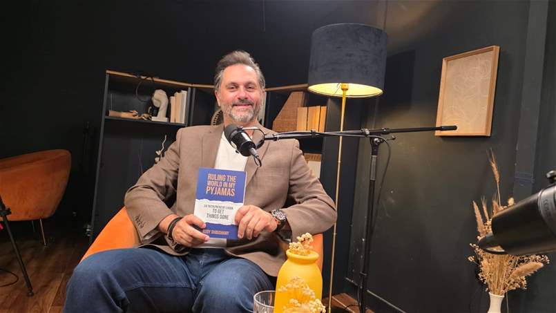 رودي شوشاني يحتفل بتوقيع كتابه “ٌRuling the world in my Pyjamas” في بيروت