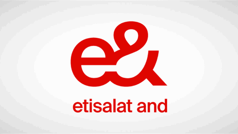 إتصالات تُعلن عن تنحي رئيسها 