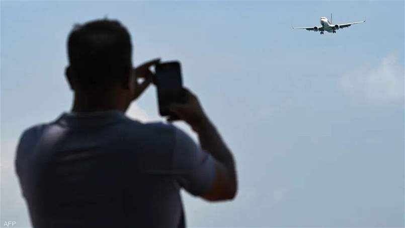 على وقع طبول الحرب.. دول تصدر تحذيرات بشأن السفر إلى المنطقة