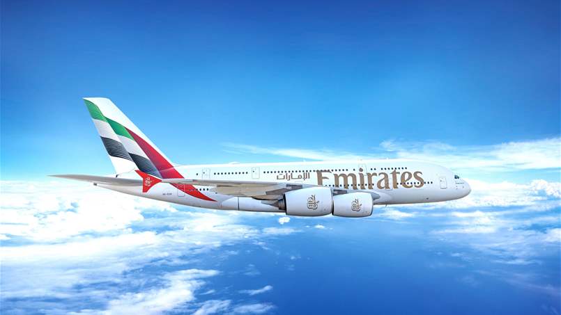  طيران الإمارات تعلّق رحلاتها مؤقتاً