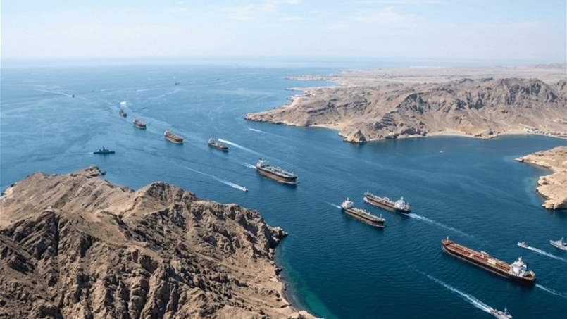  مناورة لتهدئة الأسواق.. أميركا تسمح للنفط الإيراني بعبور هرمز