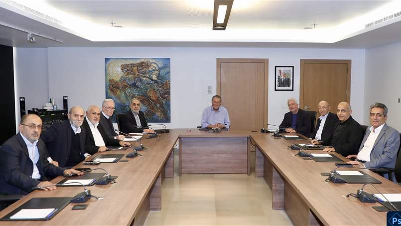 شقير ومخلصو البضائع يبحثون تسريع إخراج البضائع من المرافئ والمعابر