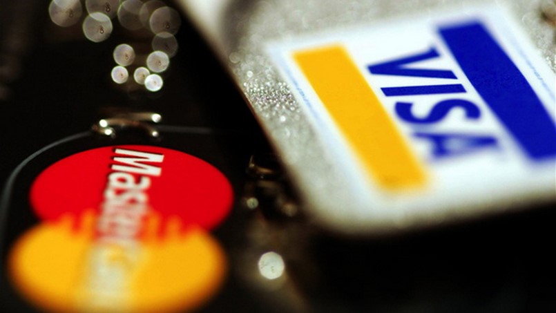 توقف عمليات فيزا وماستركارد في القرم