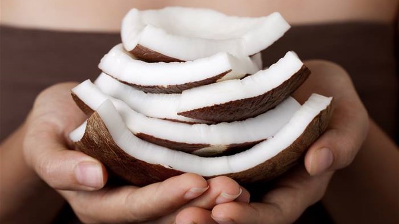 ما لا تعرفه عن فاكهة جوز الهند