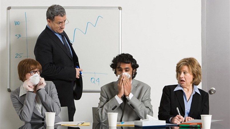 مكان العمل اسرع طريقة لانتقال الجراثيم بين الموظفين