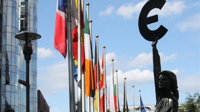 تخفيض تصنيف ستة مصارف أوروبية عملاقة