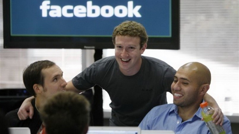 هكذا يختار مؤسس فيسبوك موظفيه