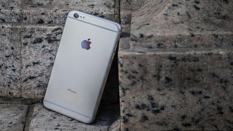 آيفون 6 يتفوق على كل التوقعات