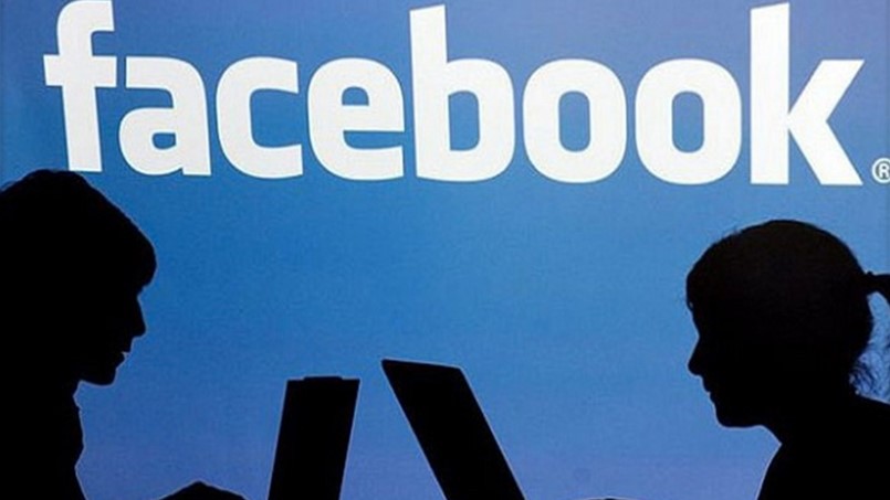 مظاهرة ضد فايسبوك
