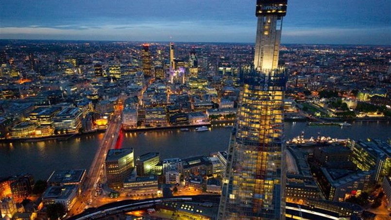 رجال اعمال يهددون بنقل اعمالهم من بريطانيا