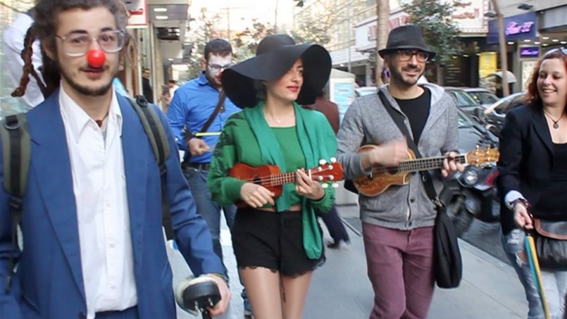 اللبنانيون يسبقون ثمانية شعوب عربية بالسعادة