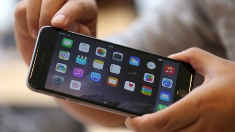 الى حاملي آيفون الجديد