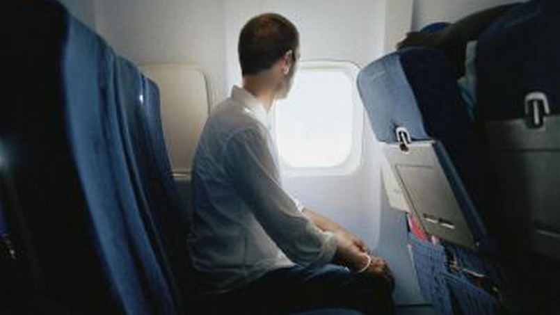 متى يتعرض جسم الانسان للانفجار  في الطائرة؟