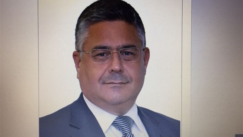 من هو وزير المال الاردني الجديد الذي خلف أمية طوقان؟