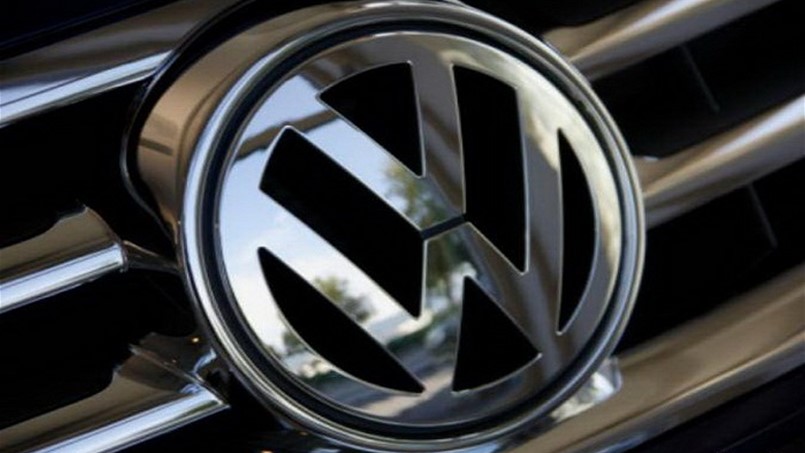 الرئيس مايكل هورن يترك فولسفاكن