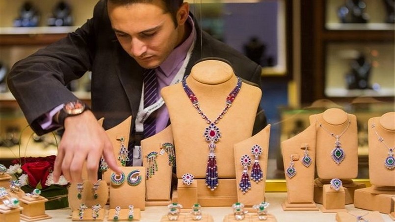 معرض الساعات والمجوهرات الأربعين في إكسبو الشارقة